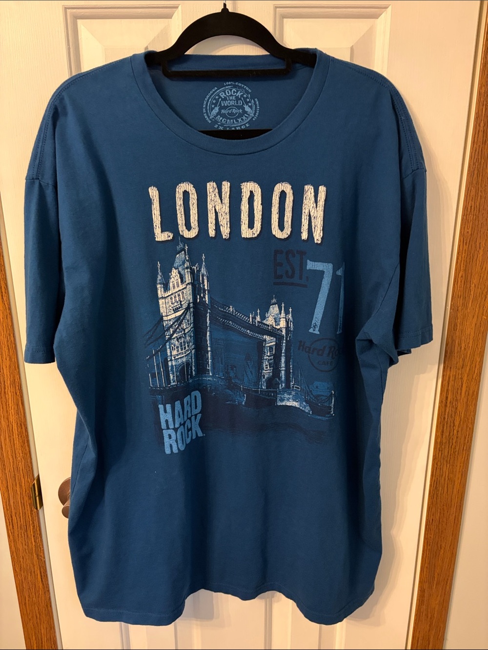Hard Rock Cafe Blue London Graphic Short Sleeve Tee